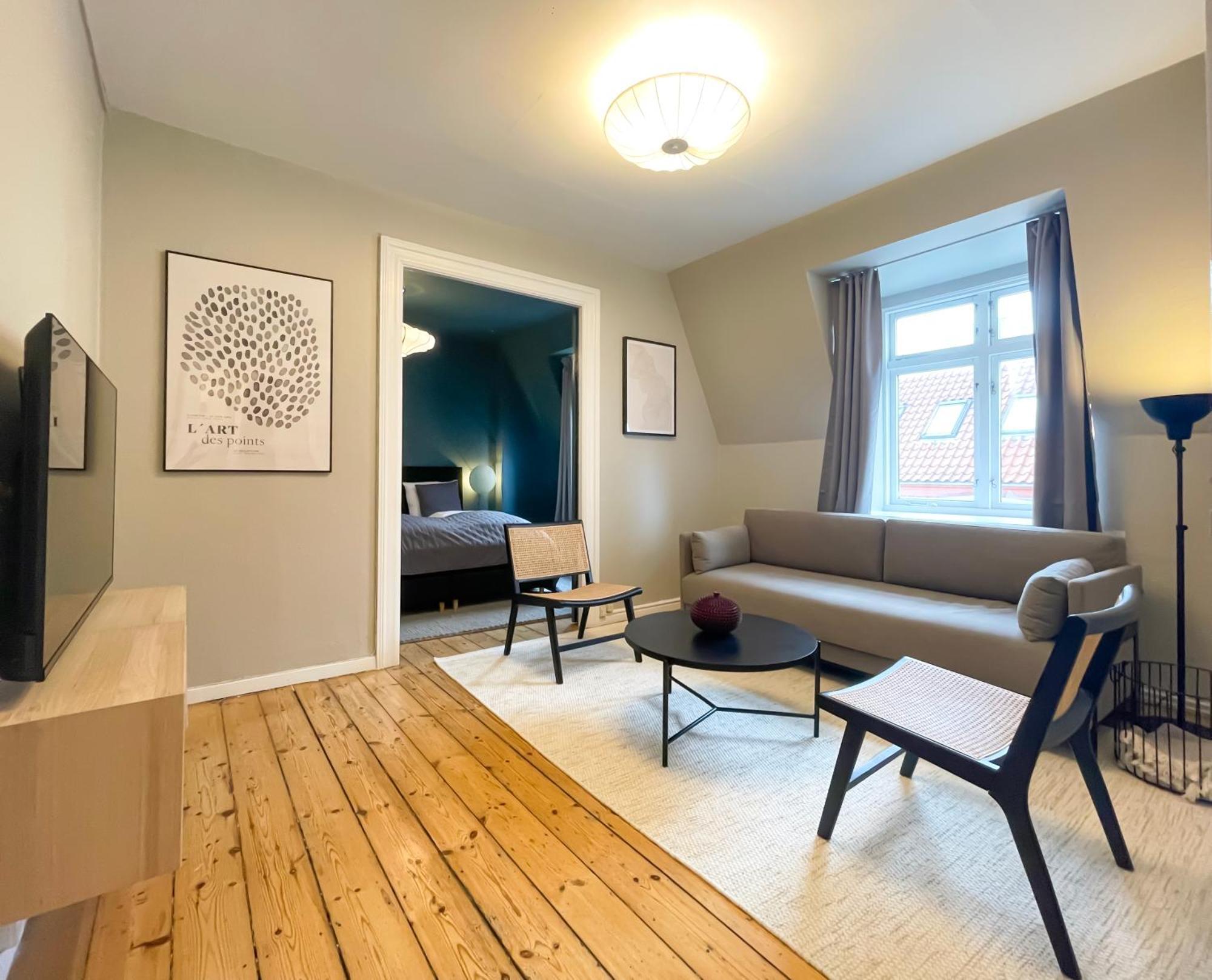 Rustic & Cozy 2Br In Heart Of Cph City By Stroget Köpenhamn Exteriör bild
