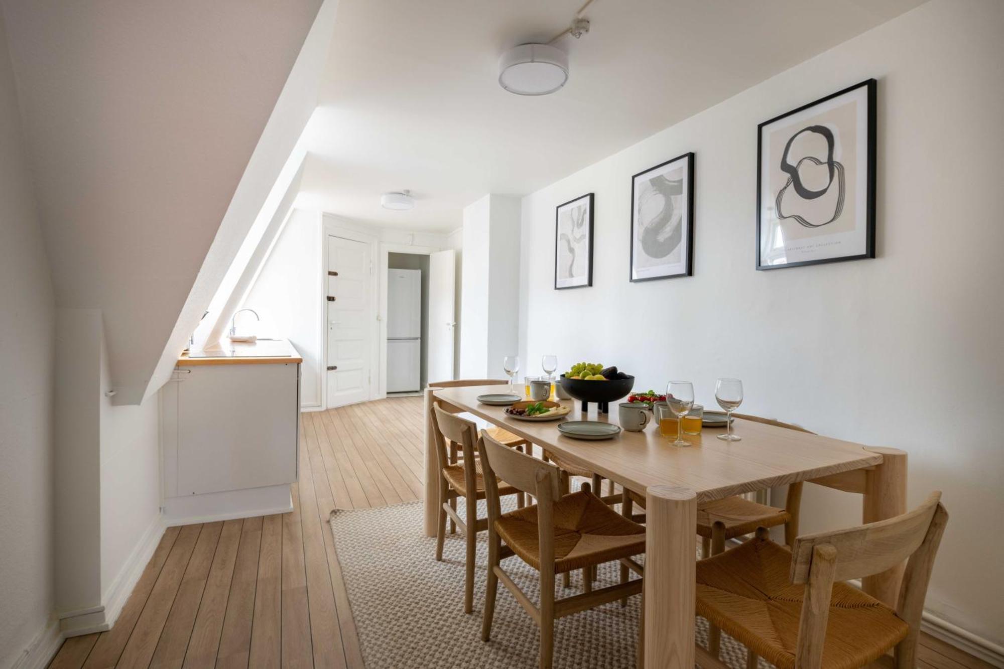Rustic & Cozy 2Br In Heart Of Cph City By Stroget Köpenhamn Exteriör bild