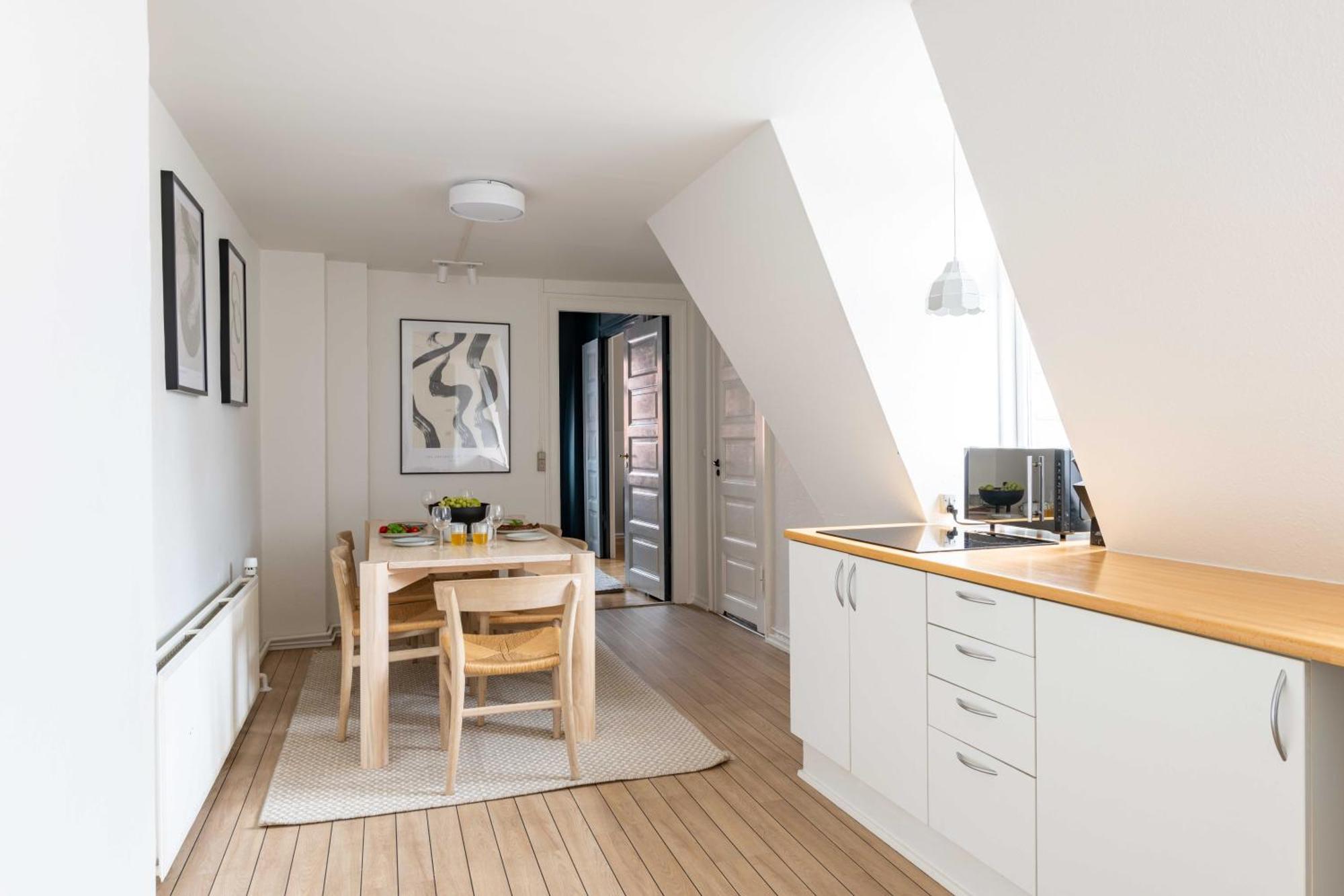 Rustic & Cozy 2Br In Heart Of Cph City By Stroget Köpenhamn Exteriör bild