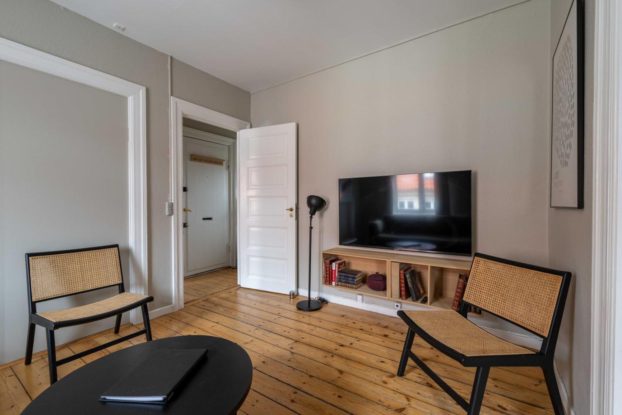 Rustic & Cozy 2Br In Heart Of Cph City By Stroget Köpenhamn Exteriör bild